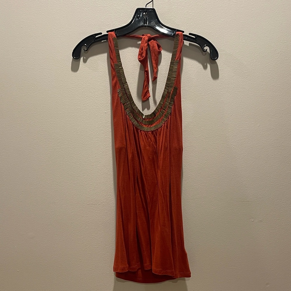 Elegant Sleeveless Rust Tank Top